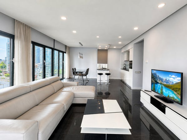 House Image 2