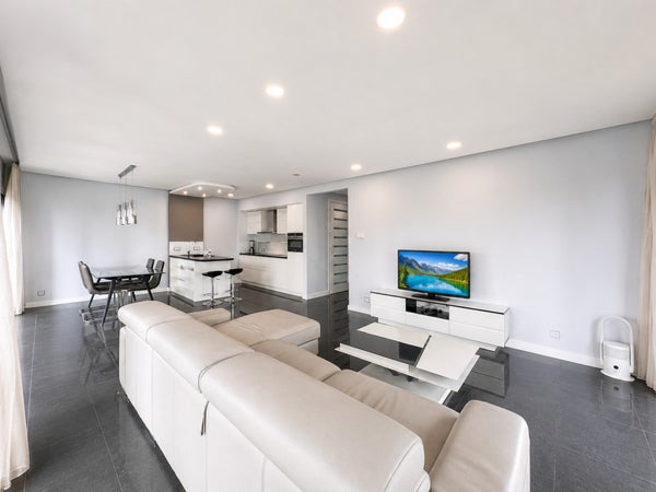 House Image 4