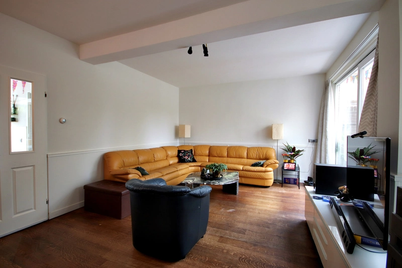 House Image 5