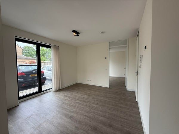 House Image 4
