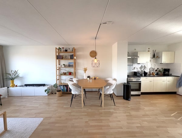 House Image 5