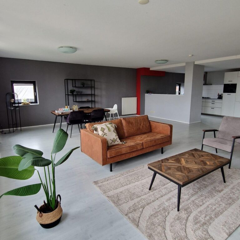 House Image 2