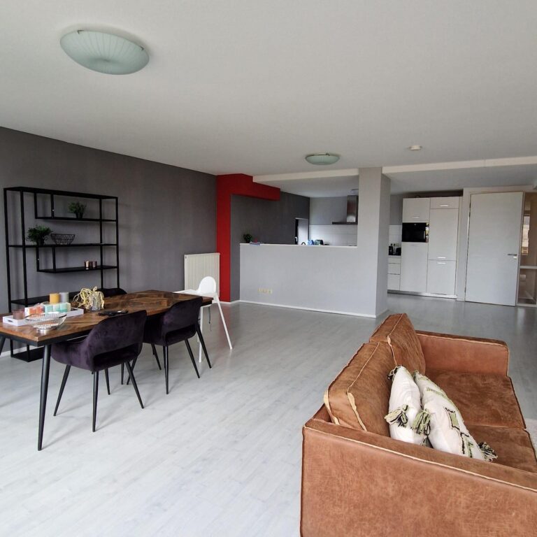 House Image 4