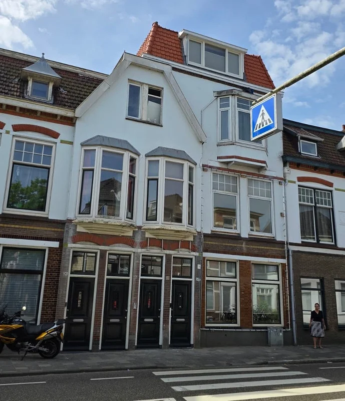 House Image 5