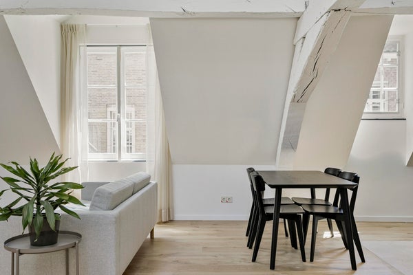 House Image 3