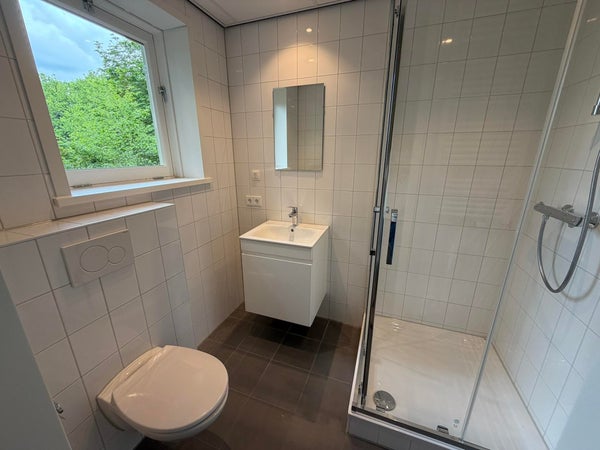 House Image 5