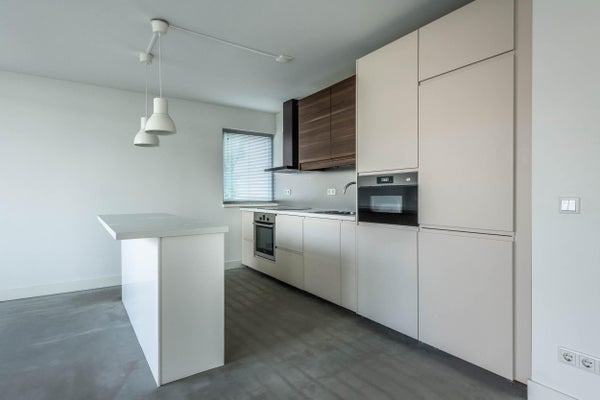House Image 3