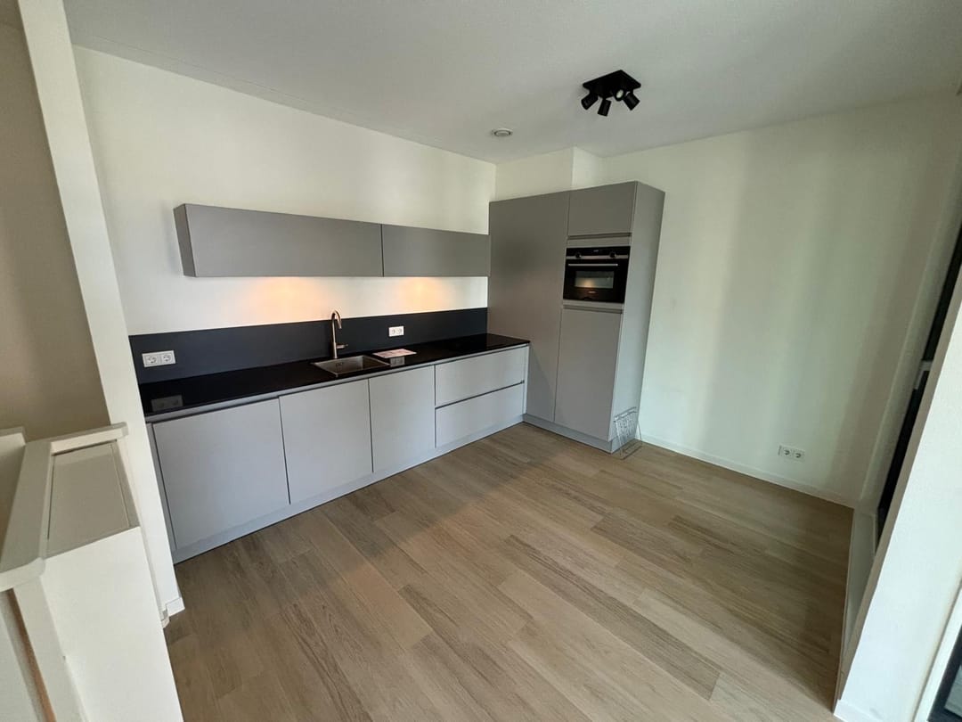 House Image 4