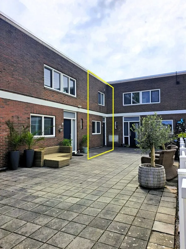 House Image 3