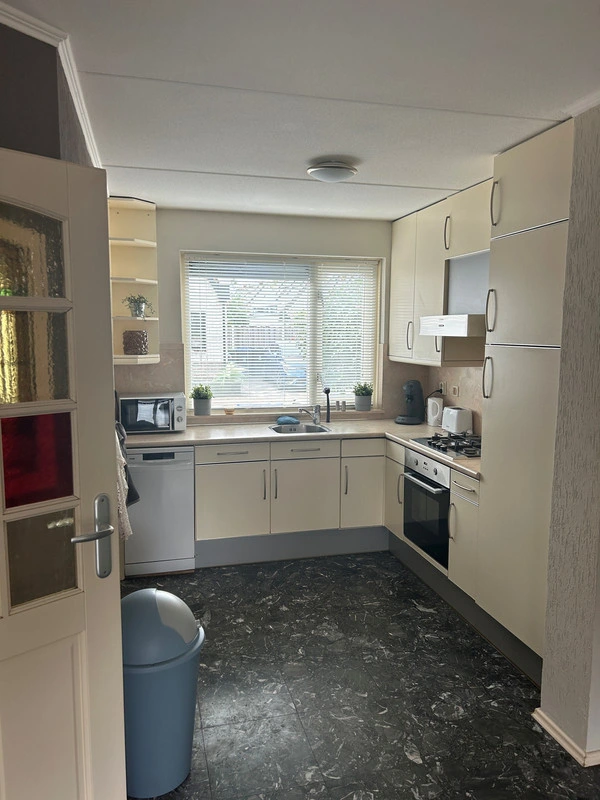 House Image 5