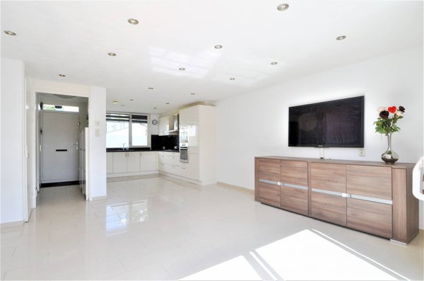 recent house