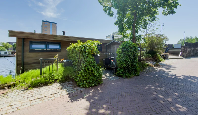 House Exterior