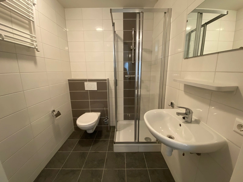 House Image 3