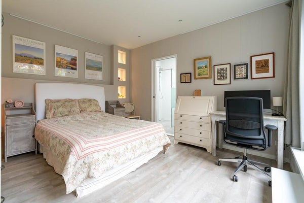 House Image 3