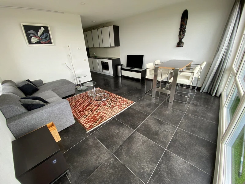 House Image 2