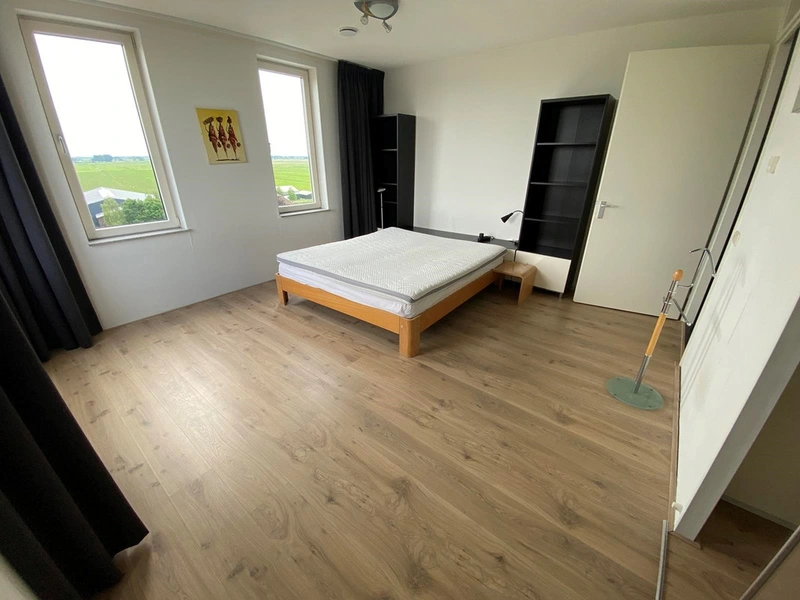 House Image 5