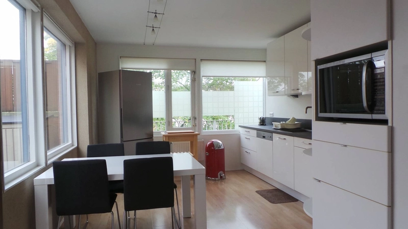 House Image 4