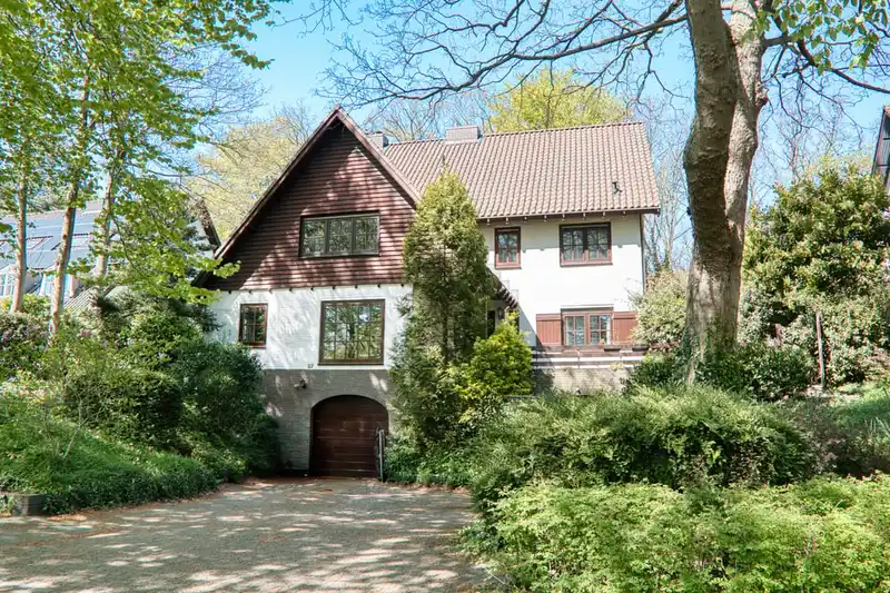 House Exterior