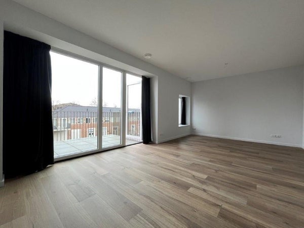 House Image 5