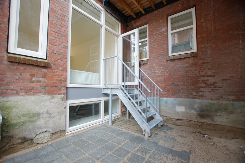 House Image 4