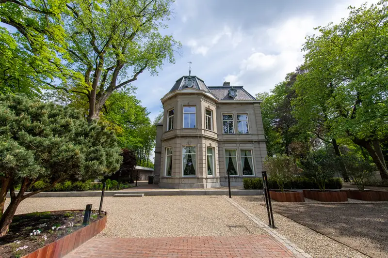 House Image 3