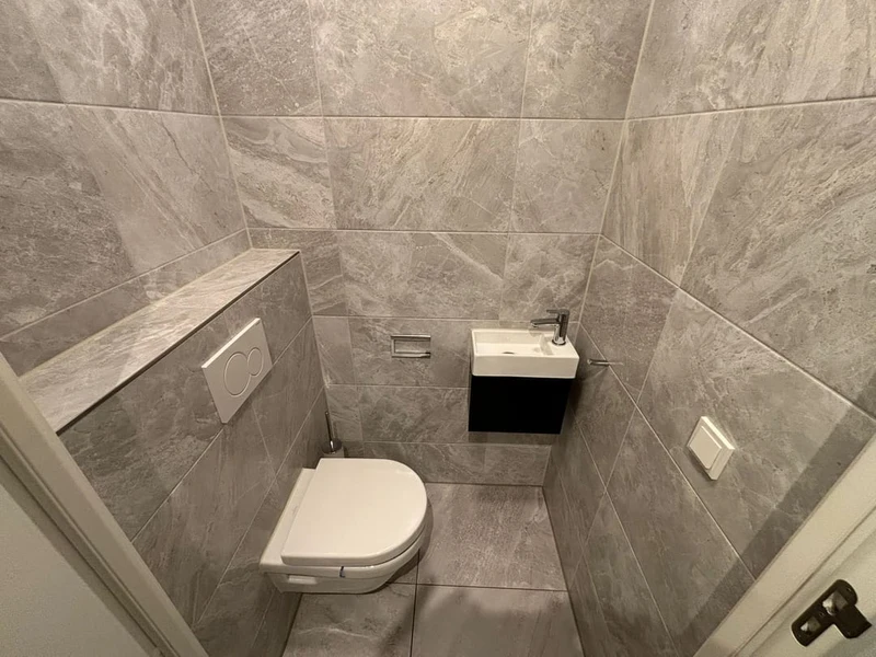 House Image 5