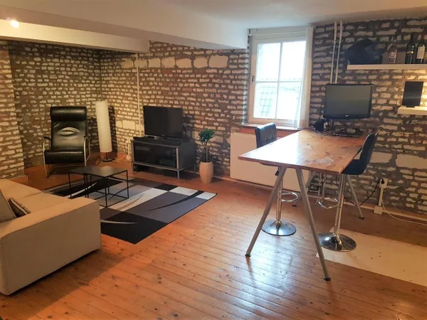 recent house