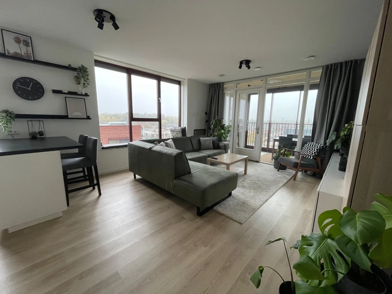 House Image 2