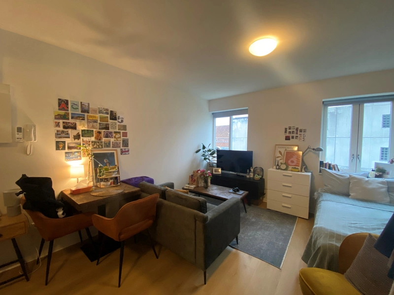 House Image 2