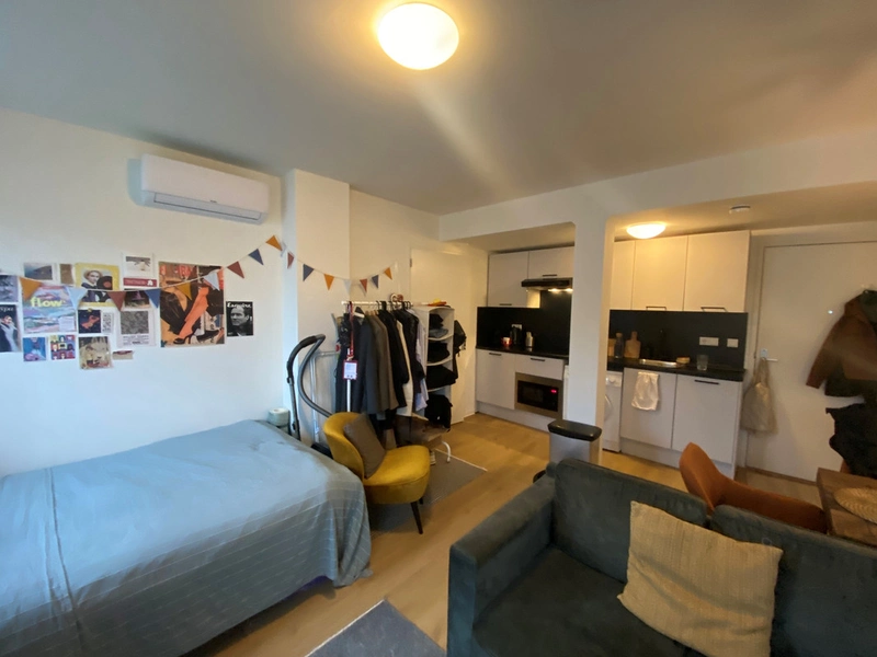 House Image 4