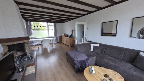House Image 4