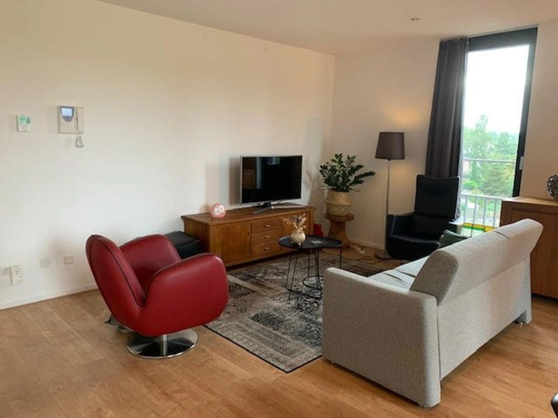 House Image 3