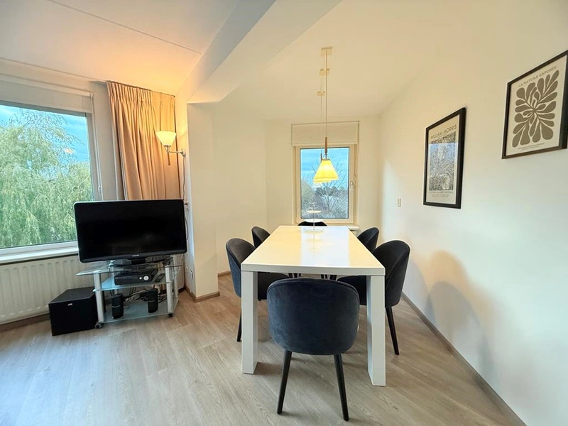 House Image 4
