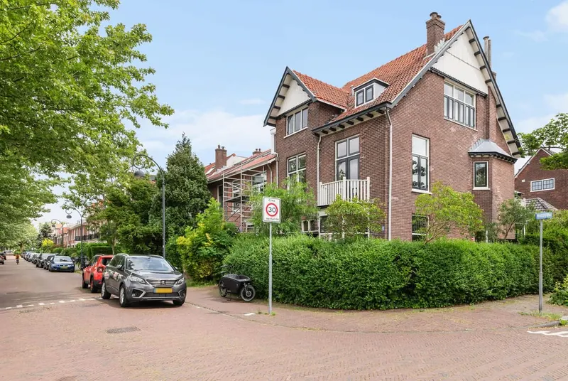 House Image 2