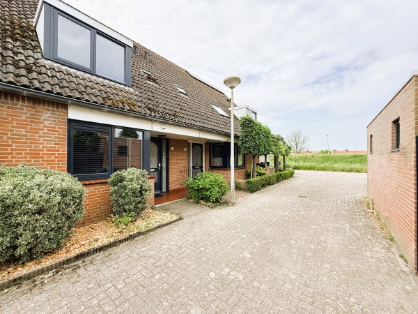 House Image 2