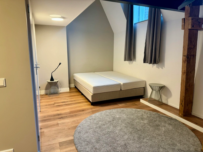 House Image 4