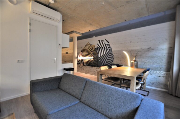 House Image 2