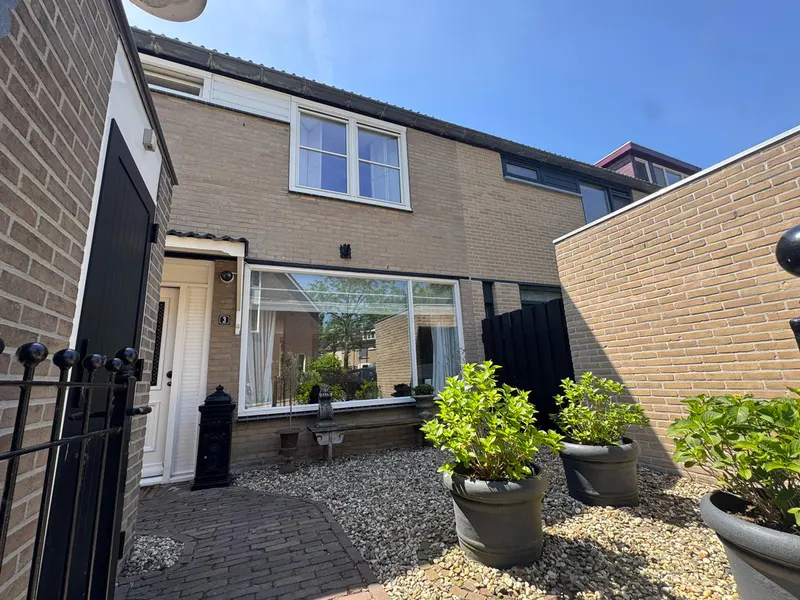House Image 4