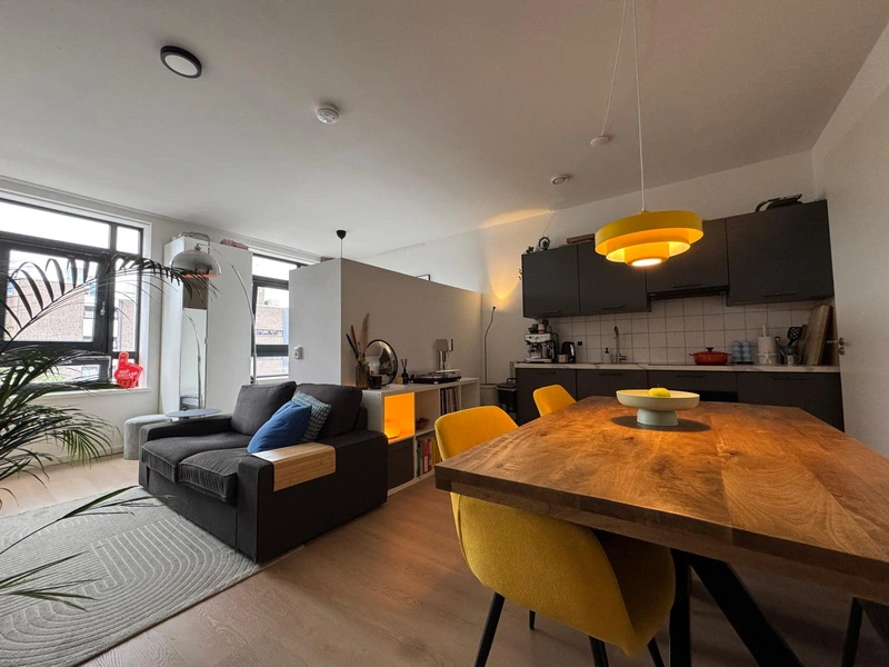 House Image 3