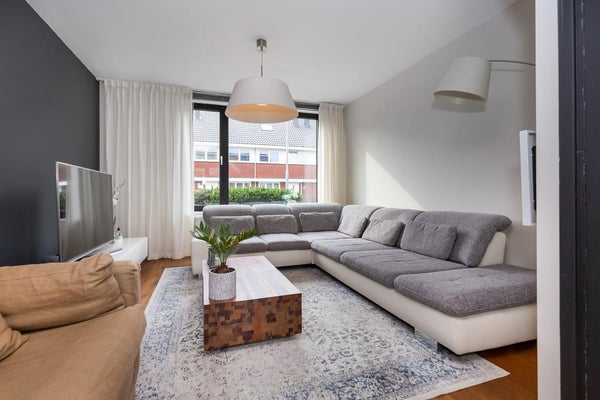 House Image 2