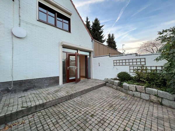 House Exterior