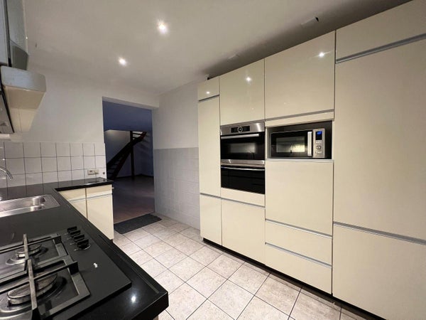 House Image 5