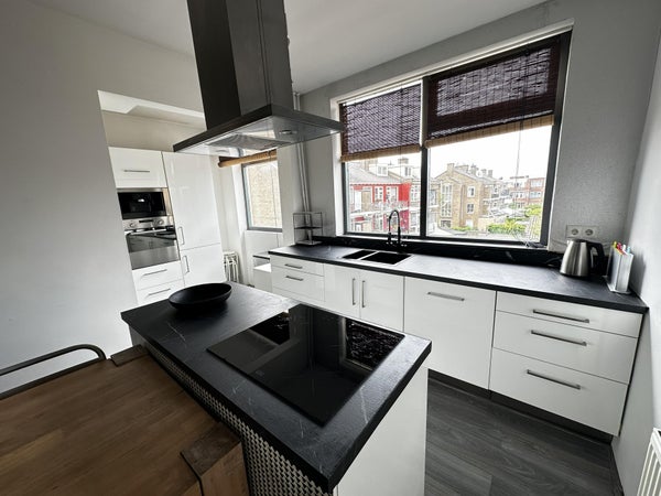 House Image 5