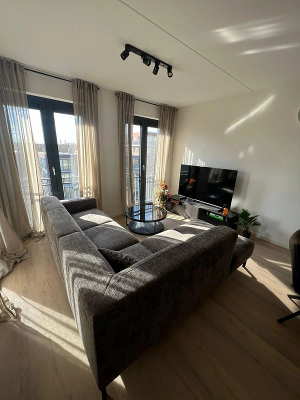 House Image 2