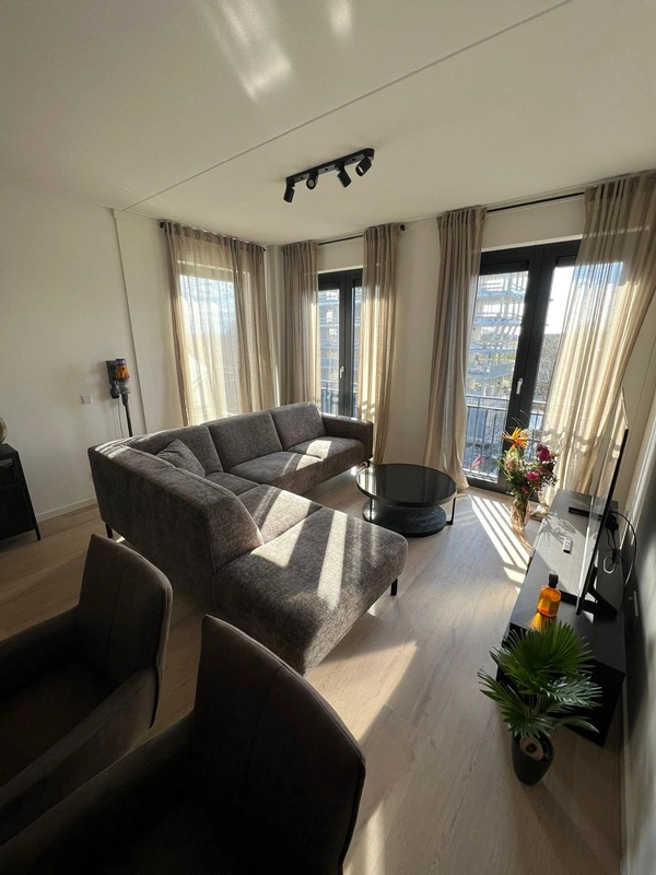 House Image 3