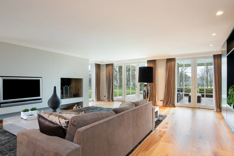 House Image 4