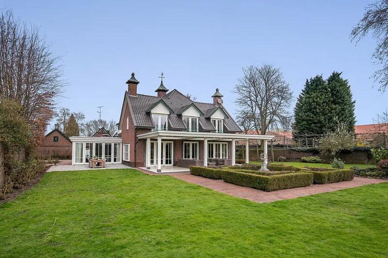 House Exterior