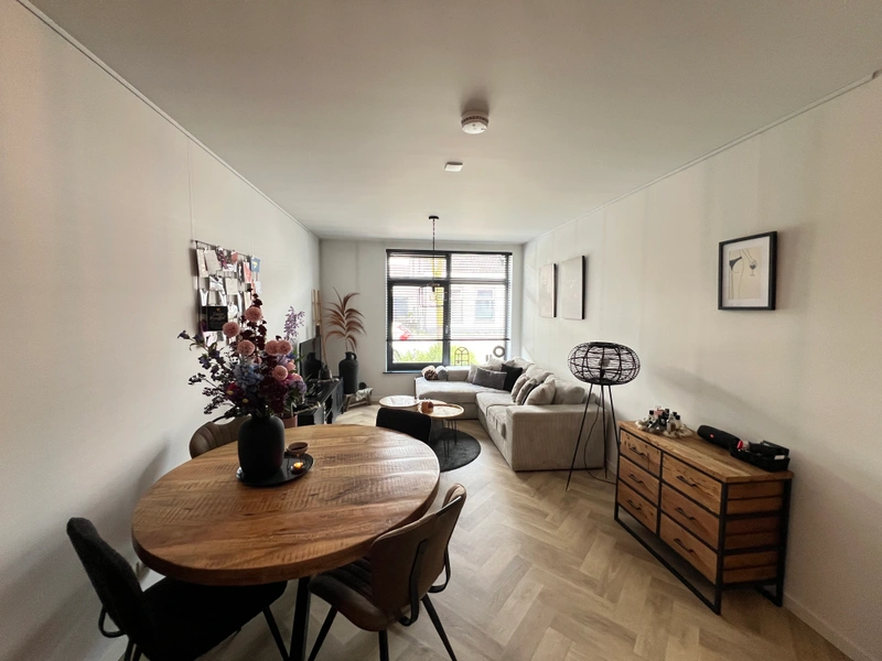 House Image 4