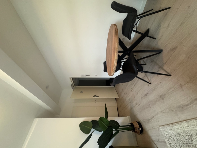 House Image 5