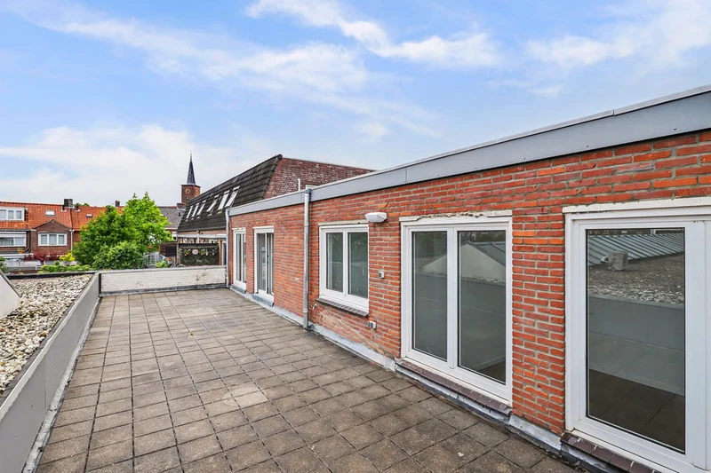 House Image 2